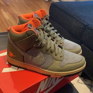 Nike air Dunk cmft prm men’s 7 women’s 8.5 orange green denim